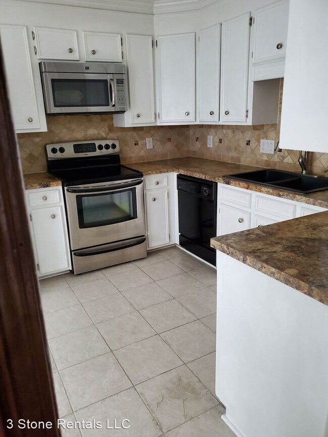 Foto del edificio - 3 br, 2 bath House - 422 Harborough Court