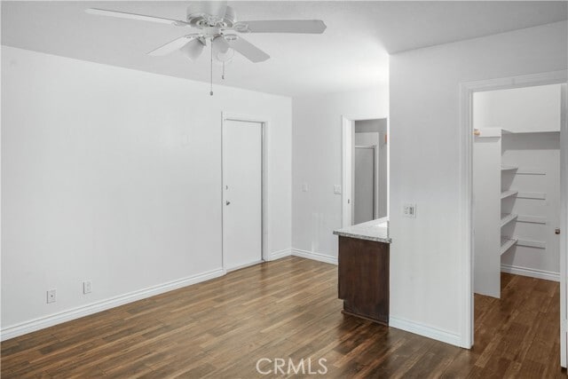 Foto del edificio - 27535 Lakeview Dr