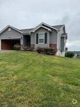 Building Photo - 1103 Marathon Dr