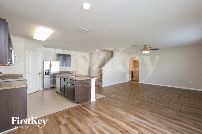 Foto del edificio - 36051 Carriage Pine Ct