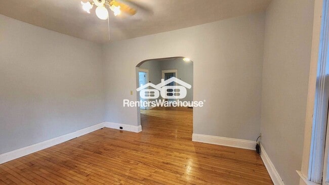 Building Photo - 1427 Hayden Ave