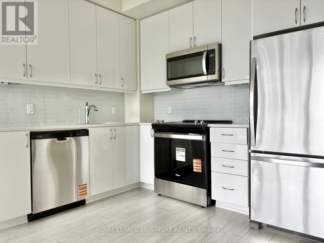 Building Photo - 2033 Kennedy Rd