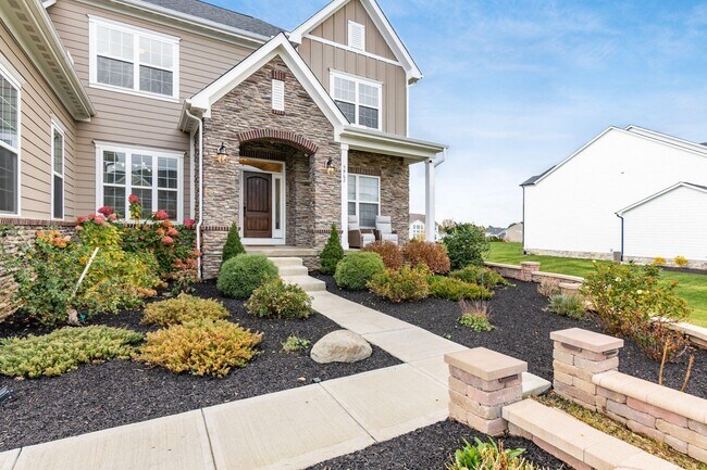 Foto del edificio - 5962 Laurel Ln