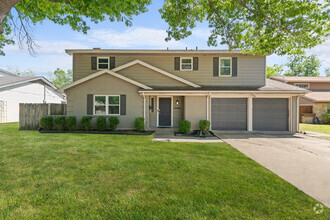 Building Photo - 13036 Glenside Dr