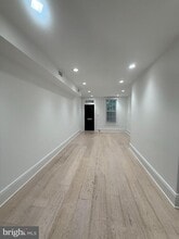 Building Photo - 1664 Avon Pl NW