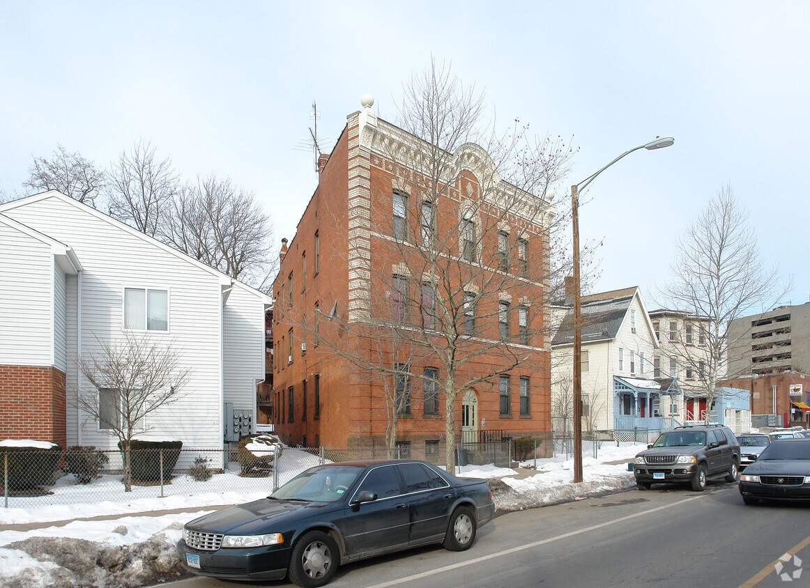 Building Photo - 43-45 Franklin Ave