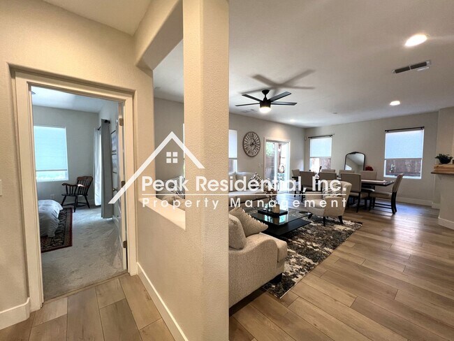 Foto del edificio - Wonderful 4bd/3ba Rocklin Home-Must See!
