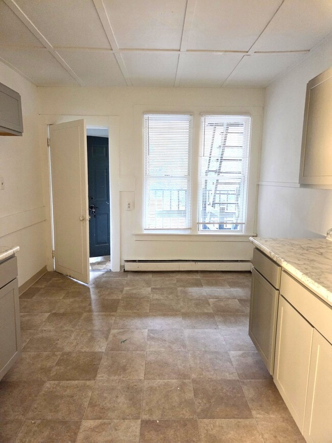 Foto del edificio - 35 Belknap St