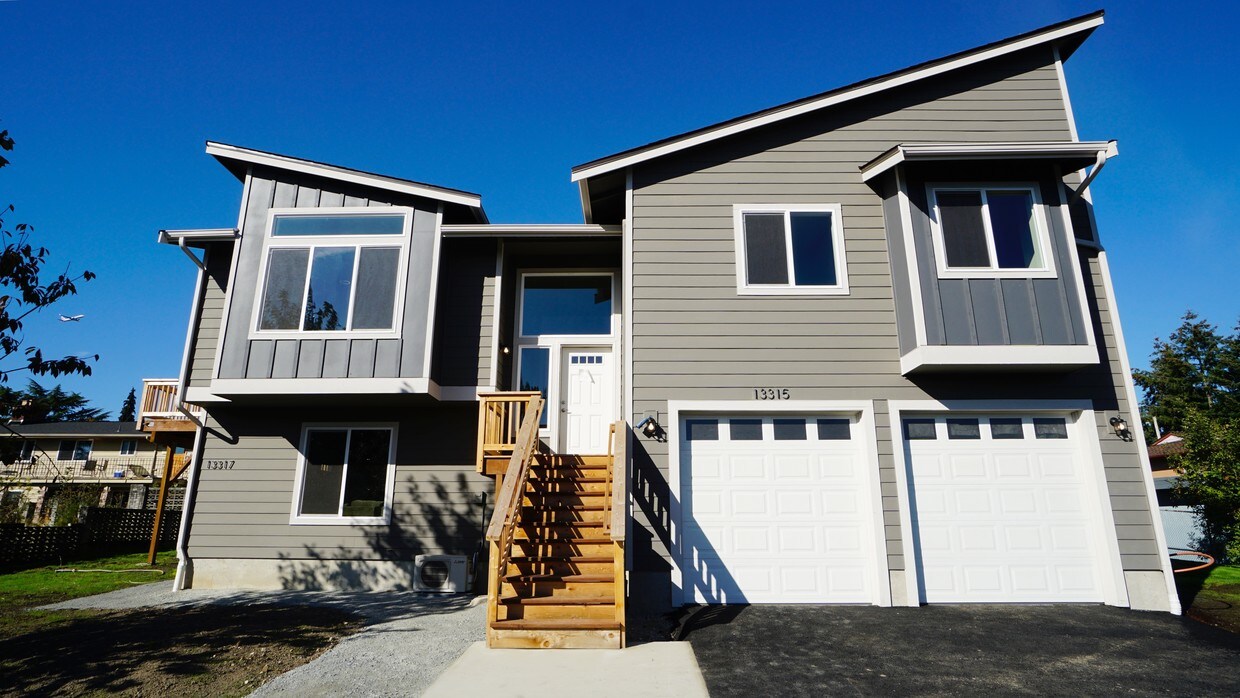 Foto principal - 13315 26th Ct S