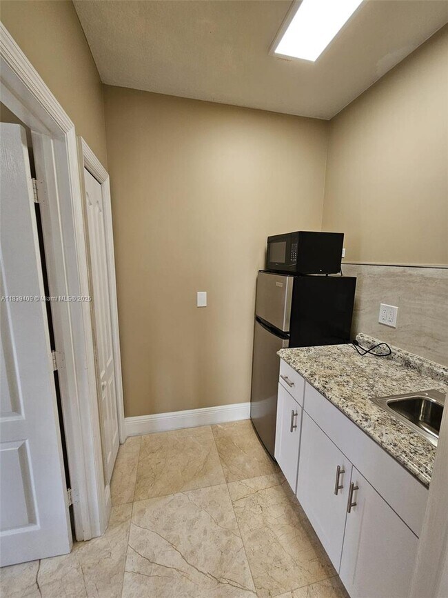 Foto del edificio - 13900 SW 153rd Pl