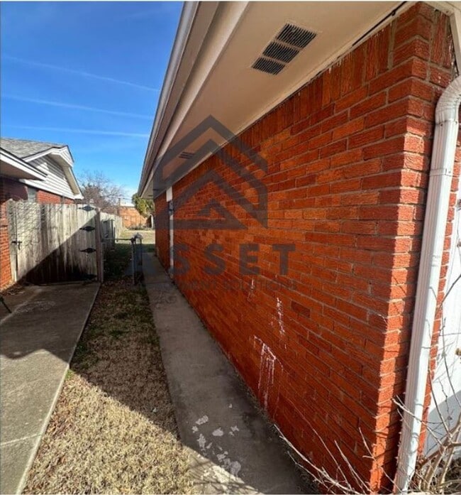 Photo - 4 Bedroom Home Available for Lease & Rent to Own!