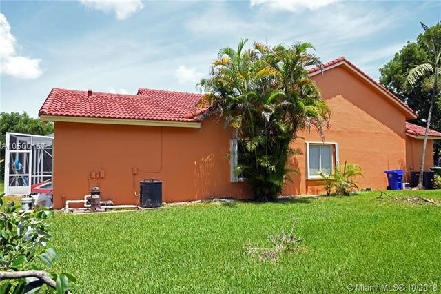 Foto del edificio - 1300 SW 104th Ave