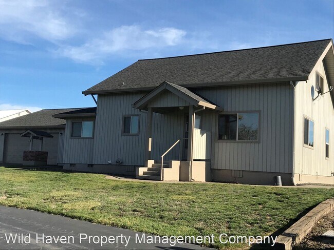 Building Photo - 3 br, 1.5 bath House - 7461 NE Hwy 240