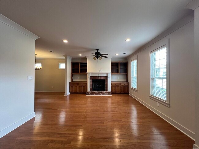 Building Photo - 269 Prospect Park Cir