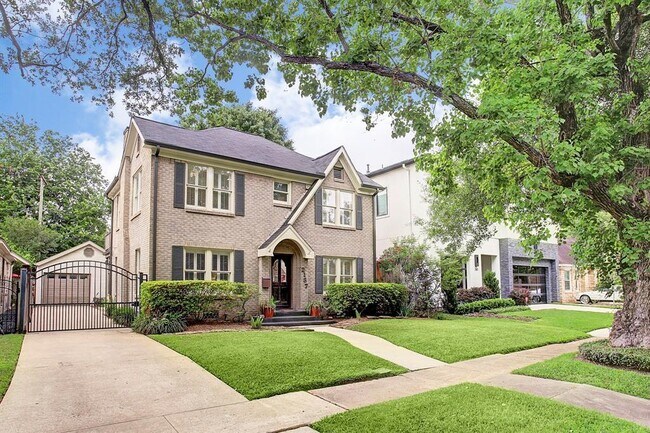 Foto del edificio - 2137 W Main St