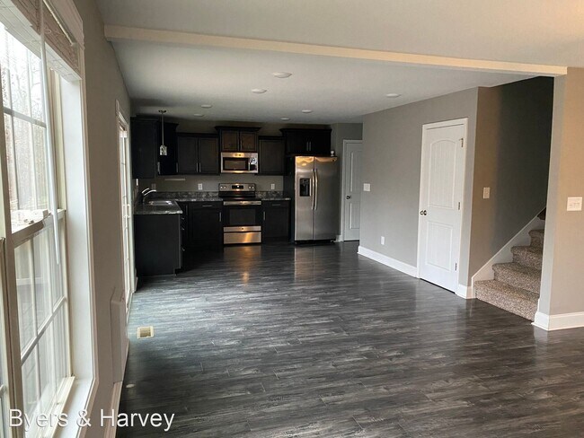 Foto del edificio - 3 br, 3 bath House - 522 Medallion Circle