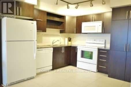 Photo du bâtiment - H-60-560 S Town Centre Blvd