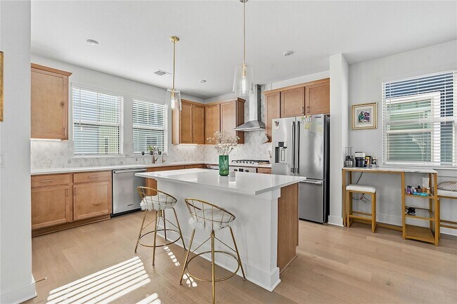 Building Photo - 6312 Stockman Dr