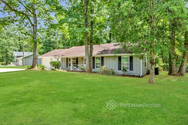 Building Photo - 921 Dawn Ct SE