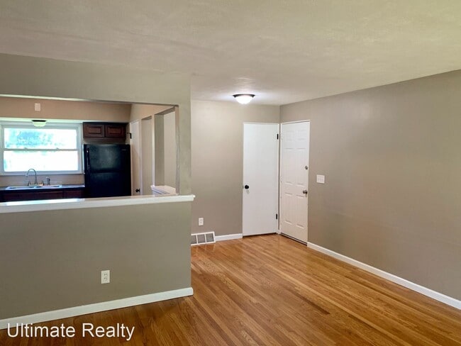 Building Photo - 3 br, 1 bath House - 30 Flamingo Dr.