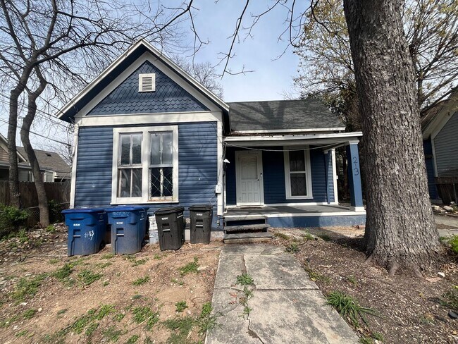 Building Photo - 213 Cadwallader St