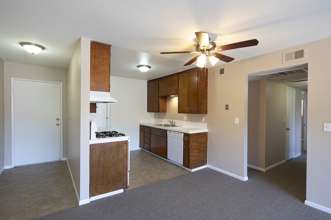 Foto del edificio - 4236 Parks Ave