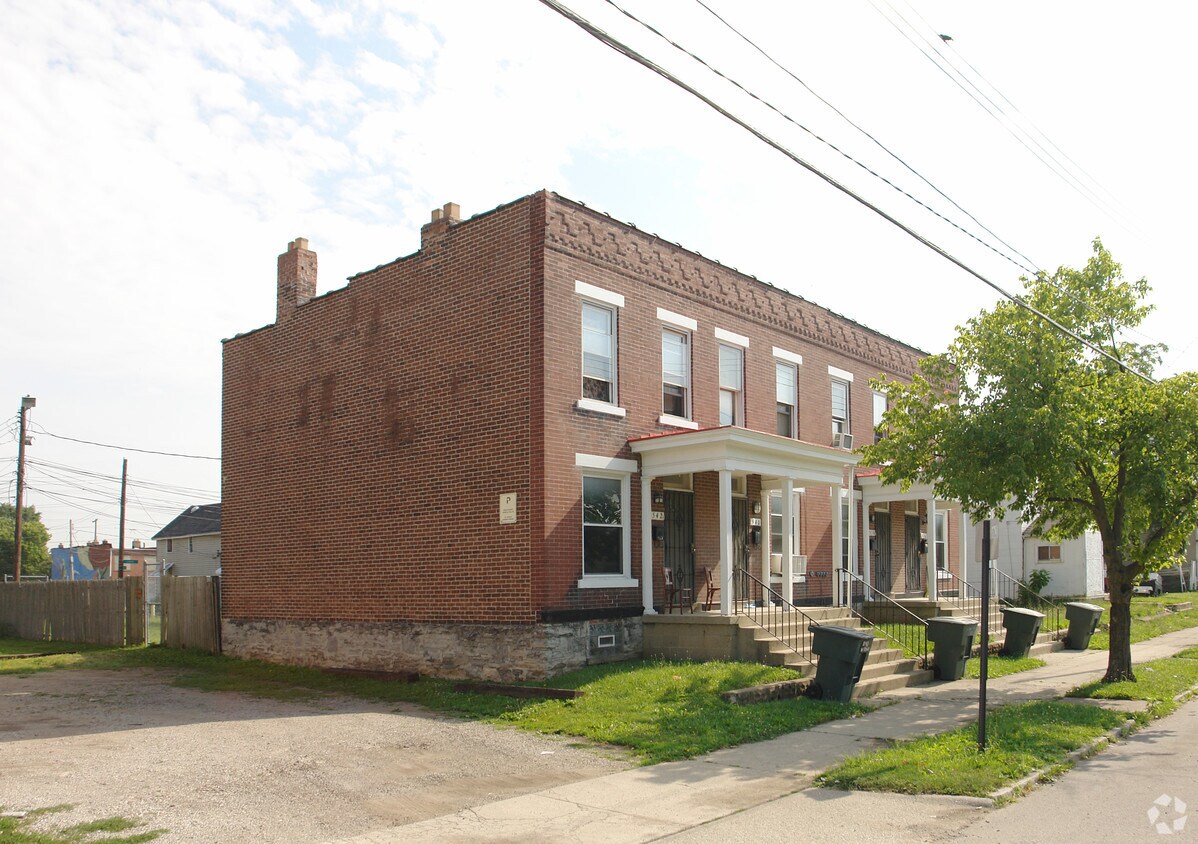 Foto del edificio - 536-542 W Town St