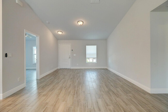 Foto del edificio - 2352 SW Plum Ct