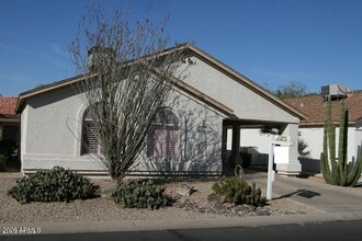 Building Photo - 6570 S Cypress Point Dr