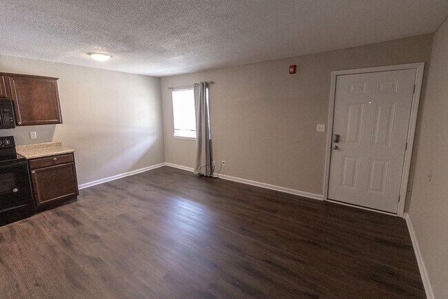 Foto del edificio - 105 N Garth Ave