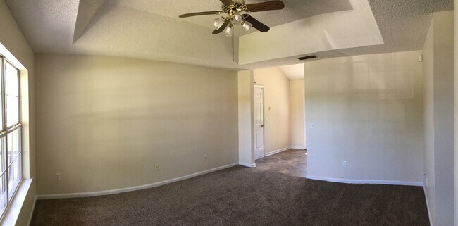 Foto del edificio - House for Rent