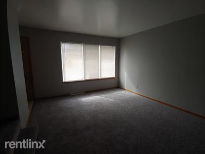 Building Photo - 6739 N 75th St