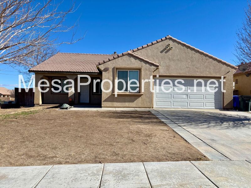 Foto principal - 14567 Heatherdale Ct