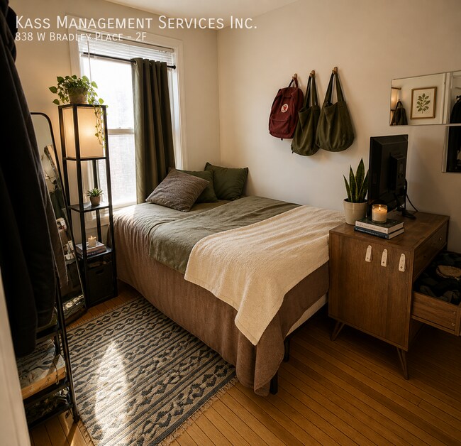 Foto del edificio - 838 W Bradley Pl