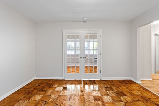 Foto del edificio - 747 Valley St