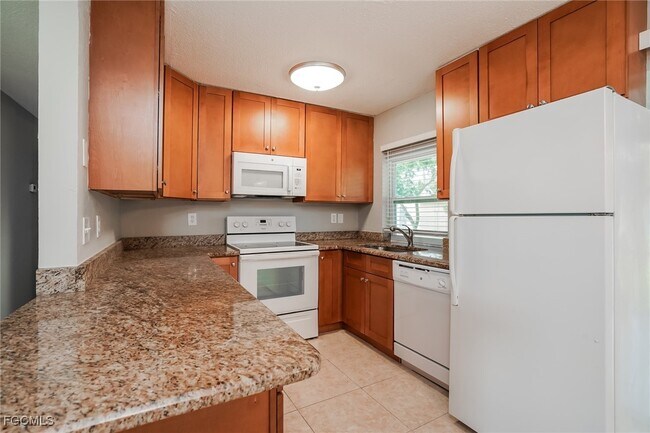 Building Photo - 19058 Flamingo Rd