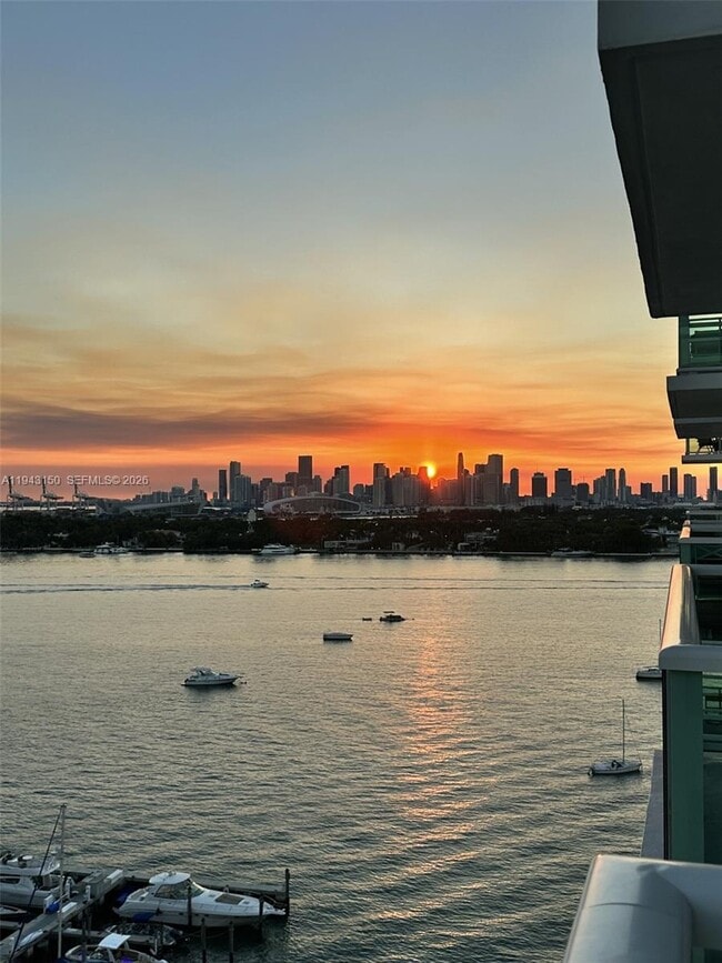 Building Photo - 1000 West Ave