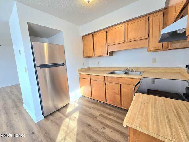 Foto del edificio - 130 Beulah Ave