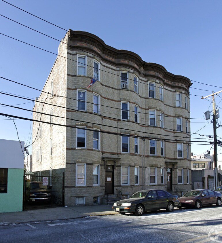 Foto principal - 915-921 22nd St