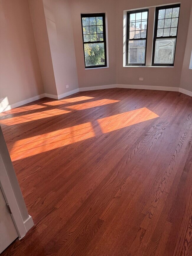 Foto del edificio - 5000 N Major Ave
