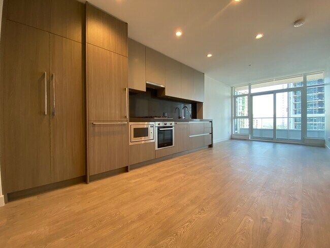 Photo du bâtiment - 6080 Mckay Av