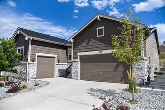 Building Photo - 5208 Silver Hare Ct