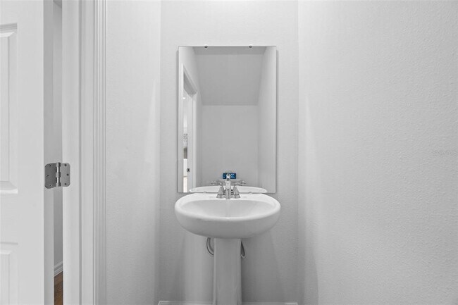 Building Photo - 16353 Bird of Paradise Ave