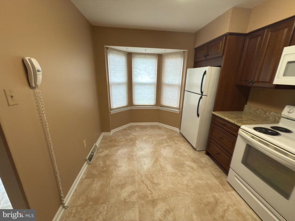 Foto principal - 305 Ward Ct