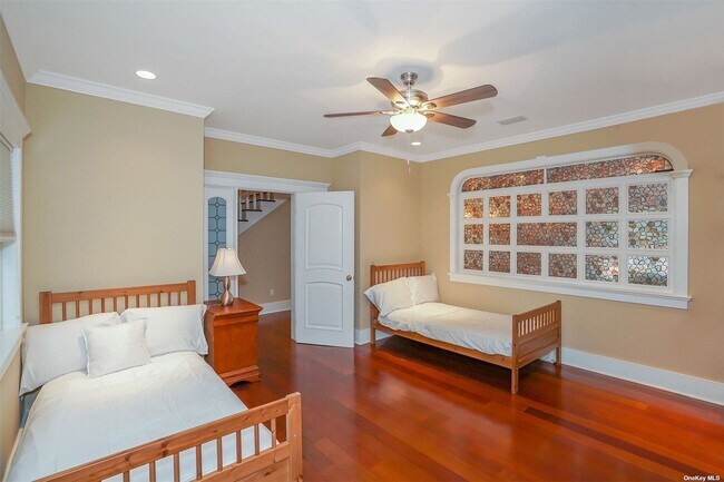 Foto del edificio - 38 Cedar Ridge Dr