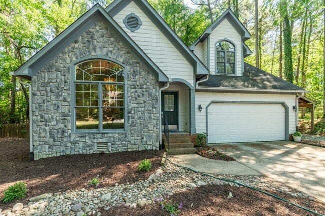 Foto del edificio - Single Family Home: Durham/Chapel Hill Line