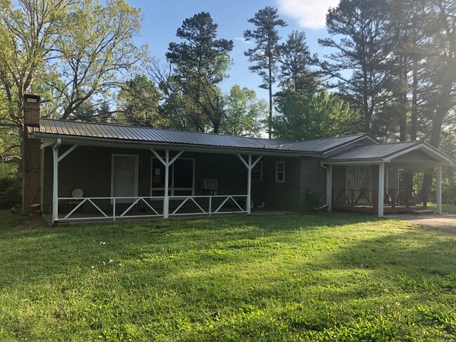 Exterior of Units - 208 cagle rd