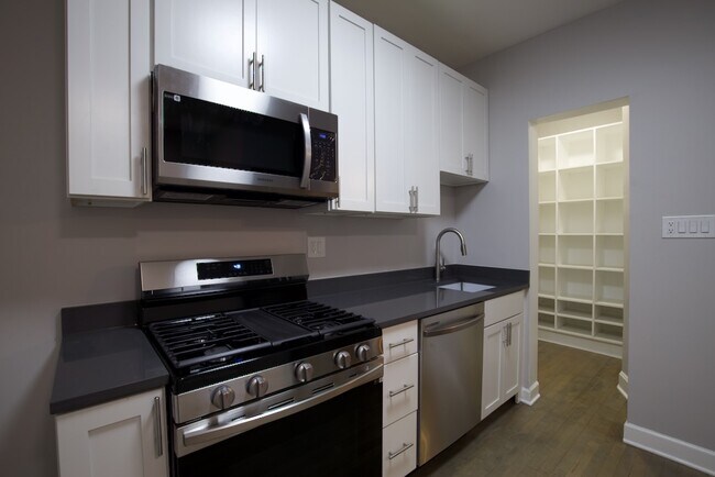 Foto del edificio - 1454 W Winnemac Ave
