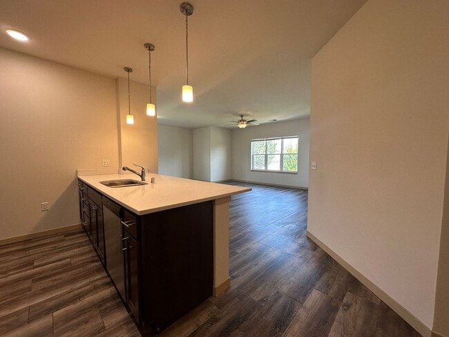 Building Photo - 3036 Triumph Dr