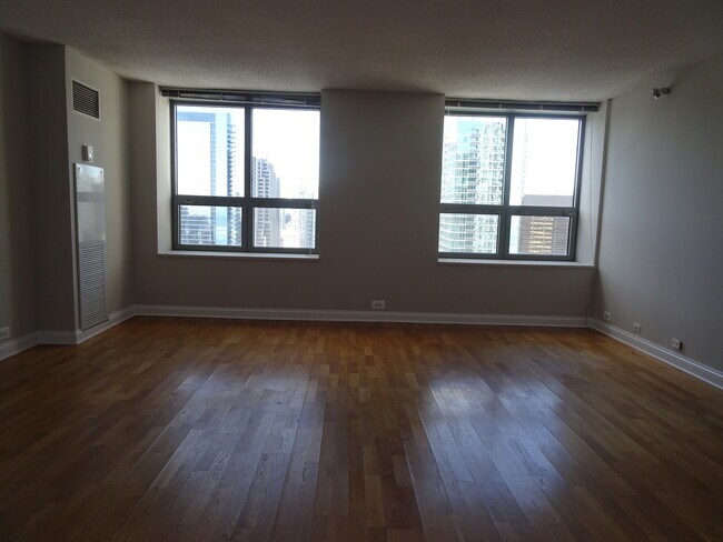 Foto del edificio - 474 N Lake Shore Dr